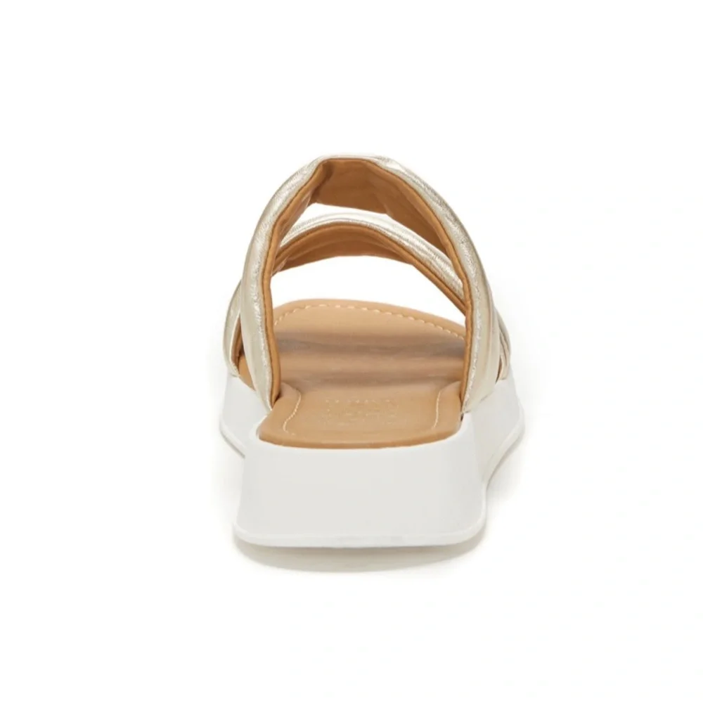 VINCE CAMUTO SONDRIE TWO-STRAP‎ SLIDE
